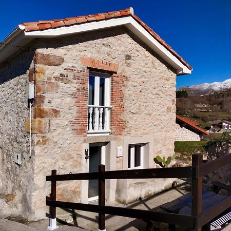 Casa Rural La Yaya Ortiguero Luaran gambar
