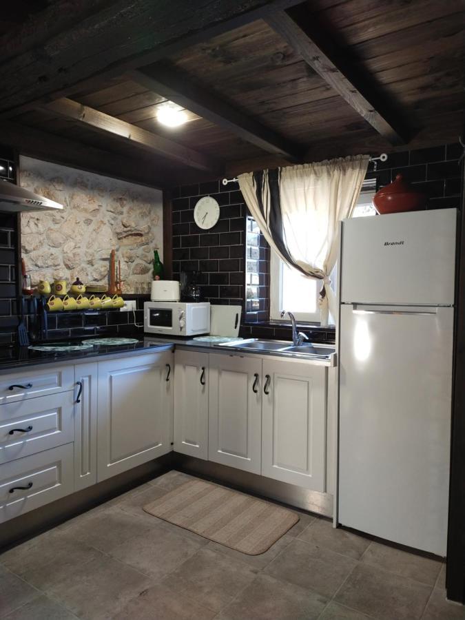 Casa Rural La Yaya Ortiguero Luaran gambar
